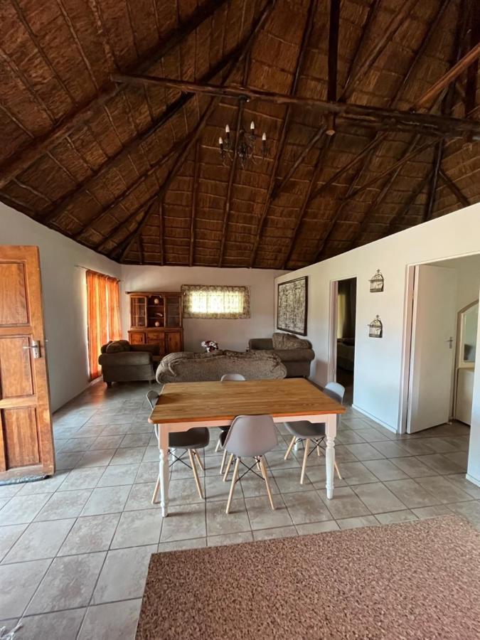 Thabazimbi Bushveld Self Catering Accommodation Esterno foto